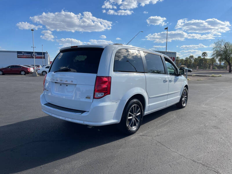 2017 Dodge Grand Caravan SXT
