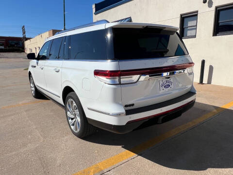 2024 Lincoln Navigator L Reserve