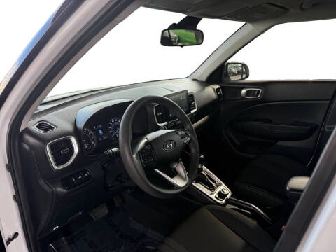 2020 Hyundai Venue SEL