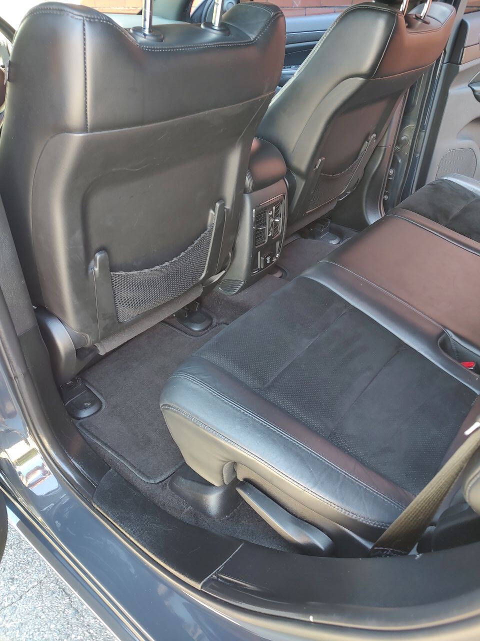 JeepGrand Cherokee19