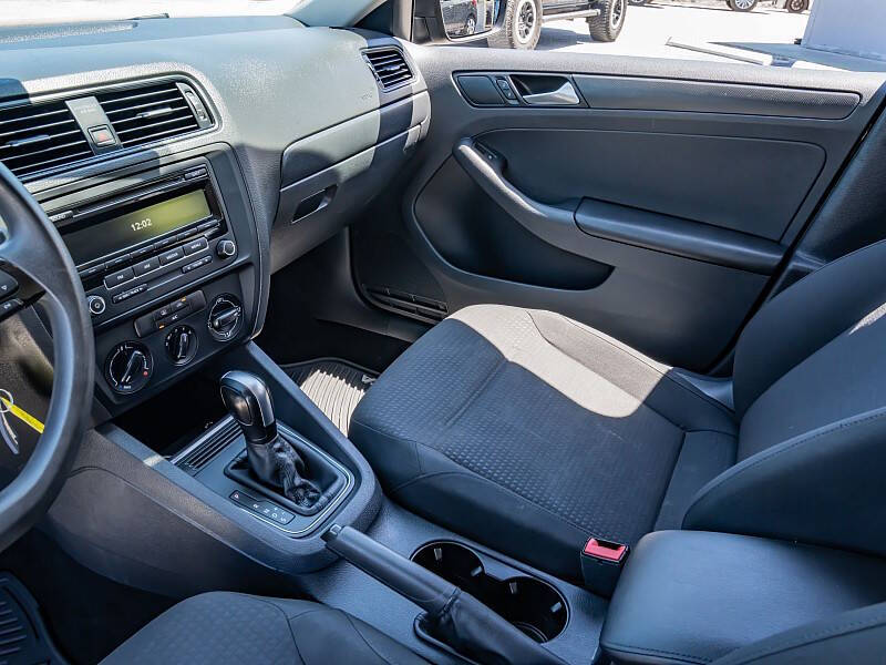 2015 Volkswagen Jetta