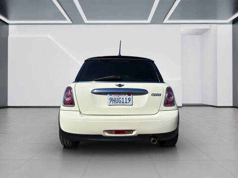 2013 MINI Hardtop Cooper