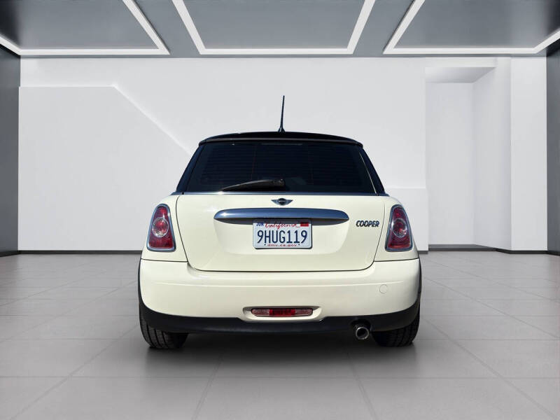 2013 MINI Hardtop Cooper