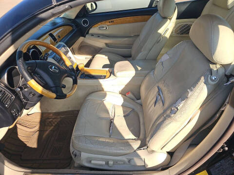 2004 Lexus SC 430