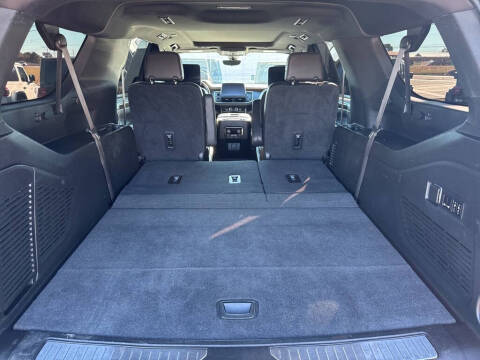 2021 Chevrolet Suburban High Country