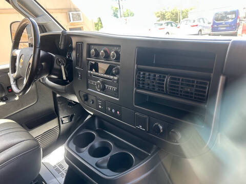 2018 Chevrolet Express LS 3500