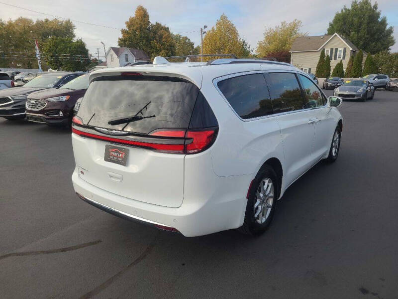 2021 Chrysler Pacifica Touring L