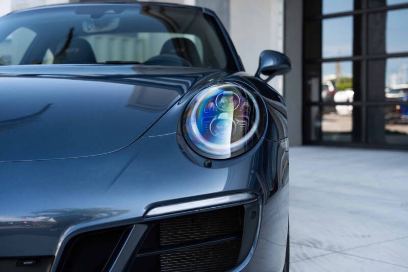 2017 Porsche 911 Carrera GTS