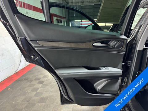 2020 Alfa Romeo Stelvio Ti