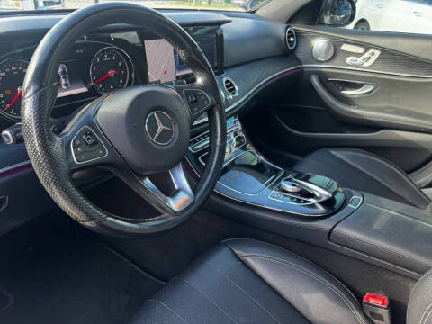 2017 Mercedes-Benz E-Class E 300