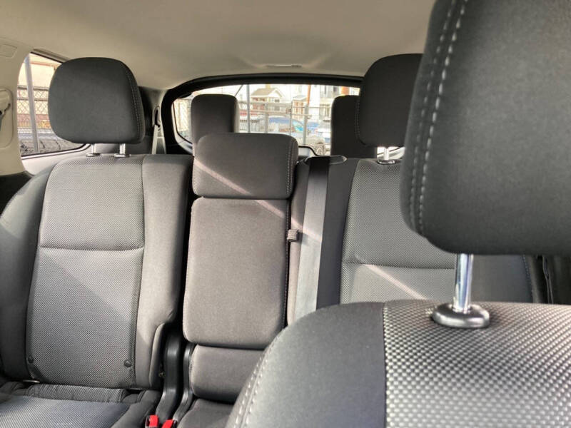 2018 Nissan Pathfinder SV