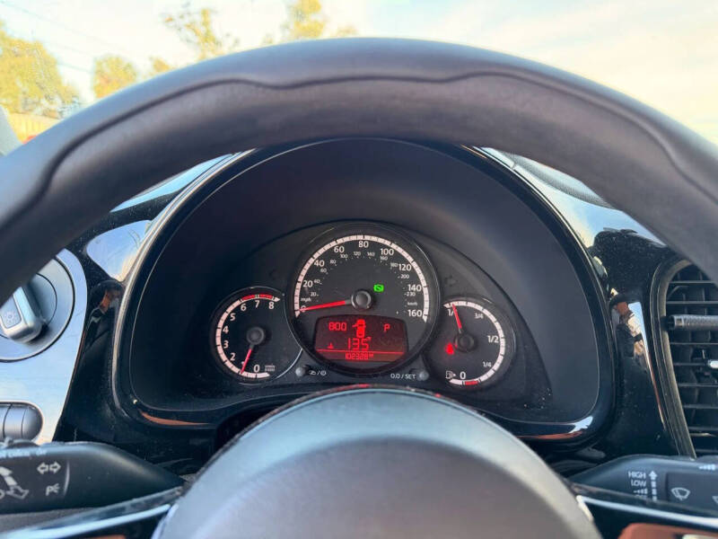 2015 Volkswagen Beetle