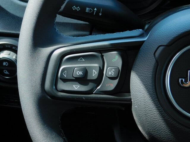 2025 Jeep Gladiator Willys