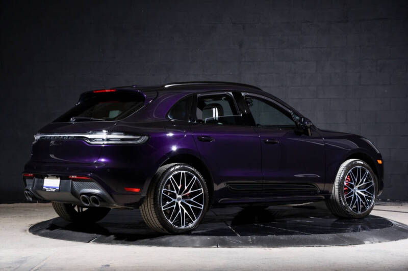 2022 Porsche Macan S