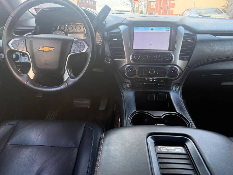 2015 Chevrolet Suburban LT