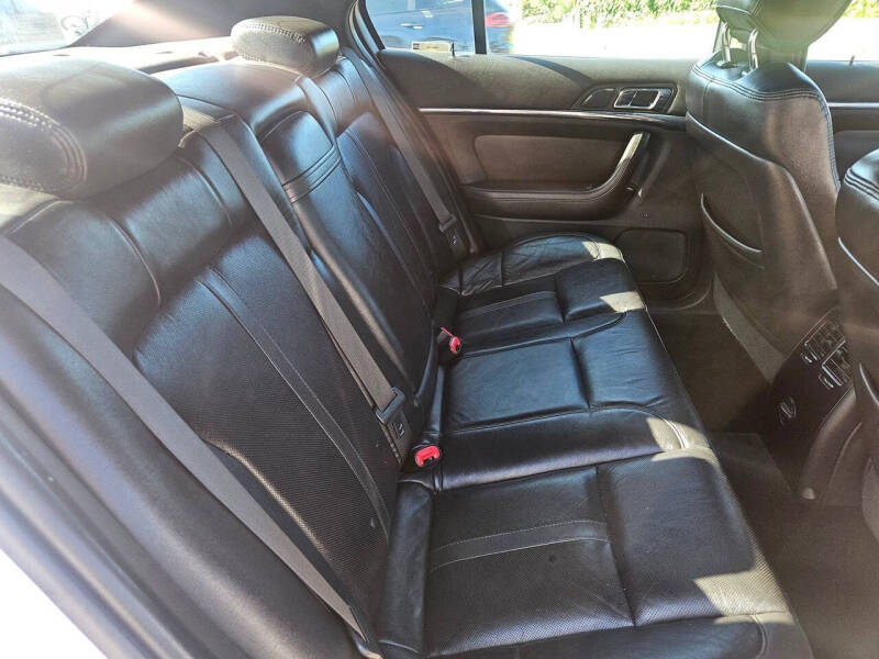 2015 Lincoln MKS