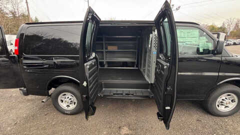 2026 Chevrolet Express 2500
