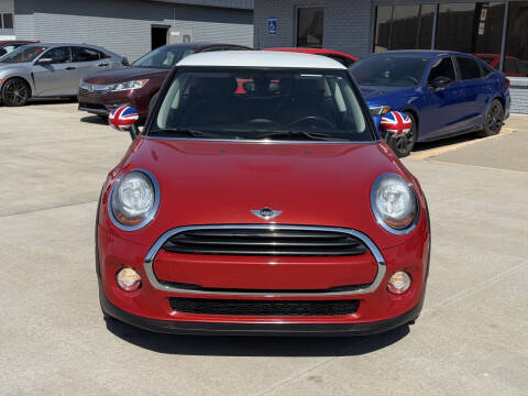 2017 MINI Hardtop 2 Door Cooper