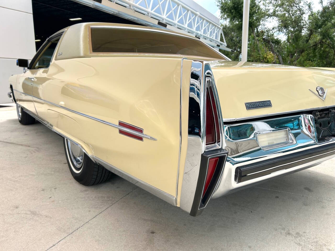 1973 Cadillac DeVille 13