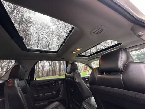 2013 GMC Acadia Denali