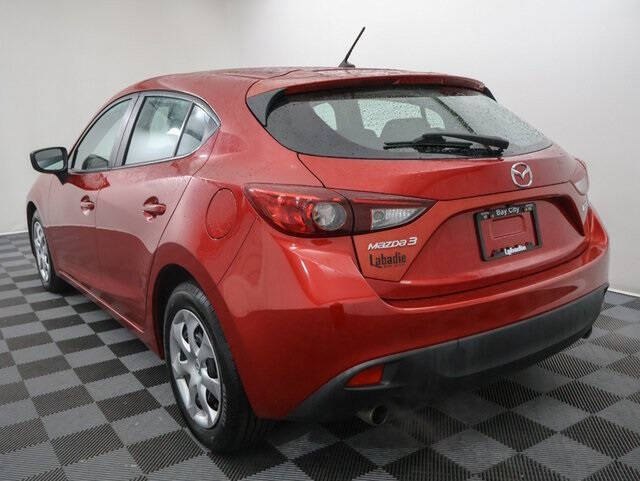 2016 Mazda MAZDA3 i Sport