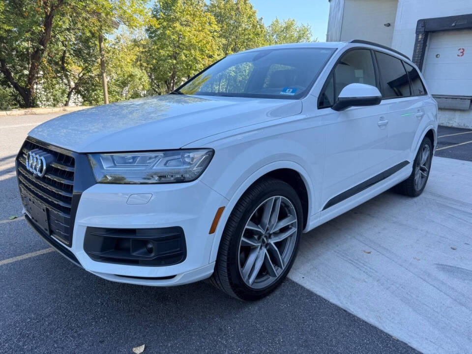 2018 Audi Q7 Prestige's photo