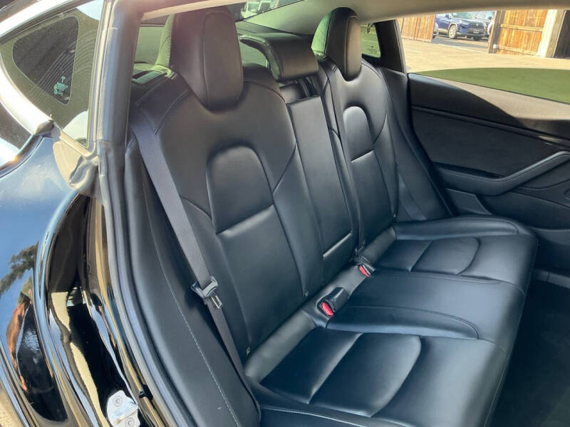 2019 Tesla Model 3 Mid Range