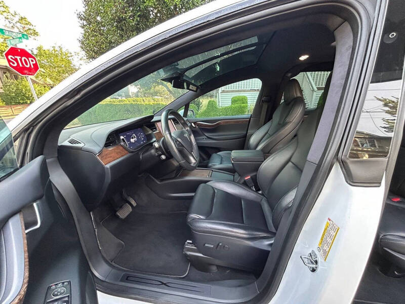 2020 Tesla Model X Long Range