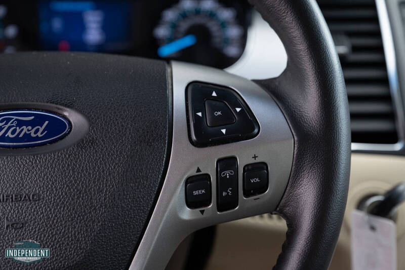 2013 Ford Taurus SEL