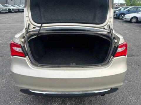 2013 Chrysler 200 LX