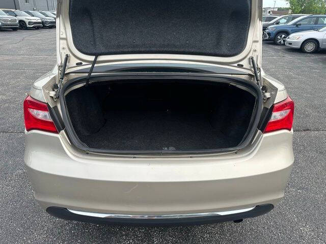 2013 Chrysler 200 LX
