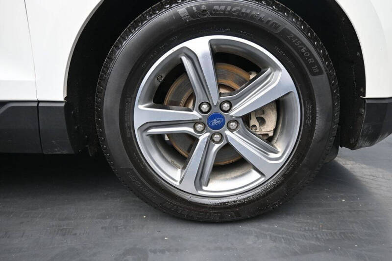 2020 Ford Edge SEL