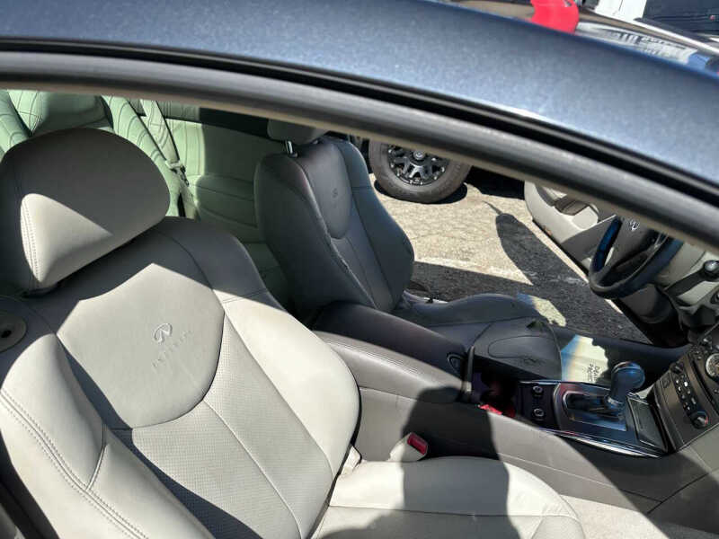 2011 Infiniti G37 Coupe Journey