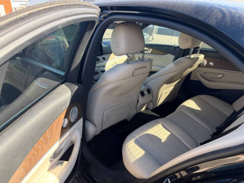 2018 Mercedes-Benz E-Class E 300