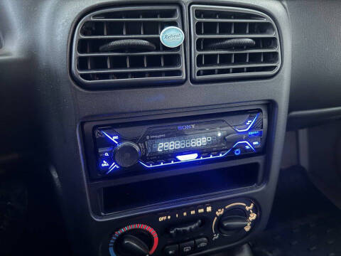 2000 Saturn S-Series SL2