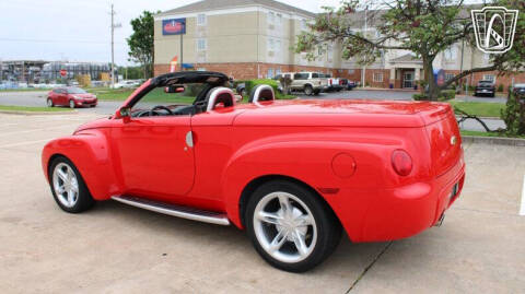 2004 Chevrolet SSR LS