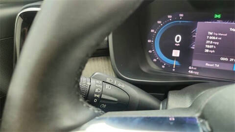 2024 Volvo XC40 B5 Plus Dark Theme