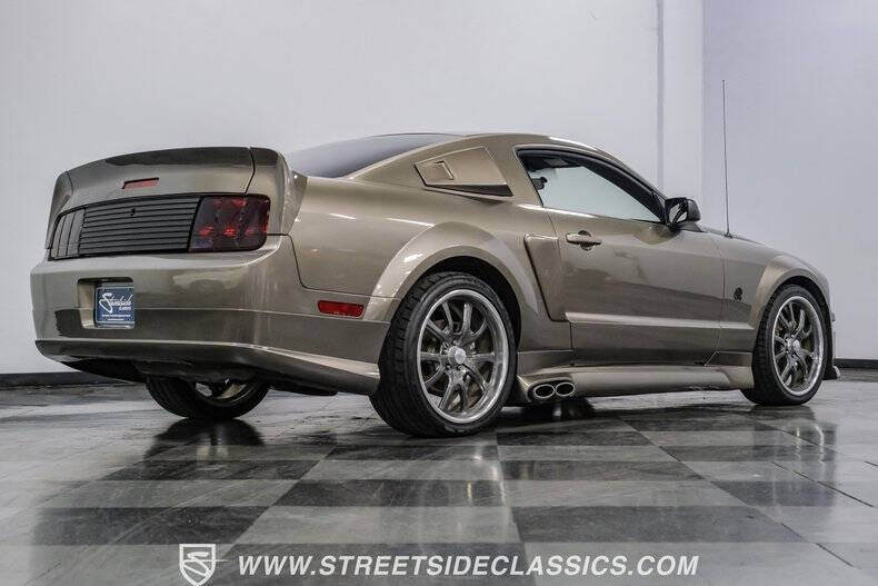 2005 Ford Mustang