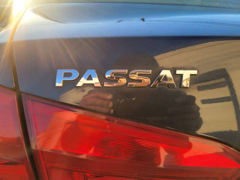 2013 Volkswagen Passat SE PZEV