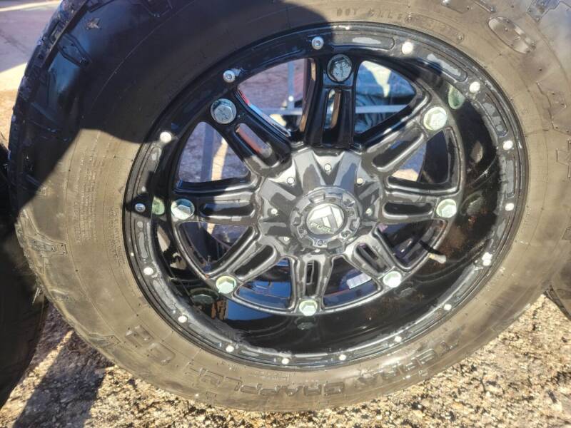  Fuel 20" off road wheels for sale at Countryside Auto Body & Sales, Inc in Gary SD