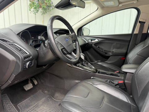 2017 Ford Focus Titanium