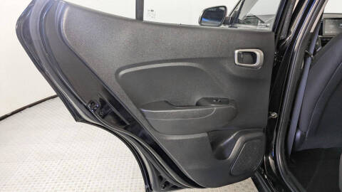 2022 Hyundai Venue SE