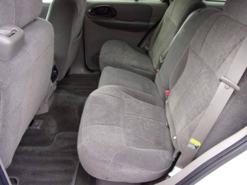 2004 Chevrolet TrailBlazer LS