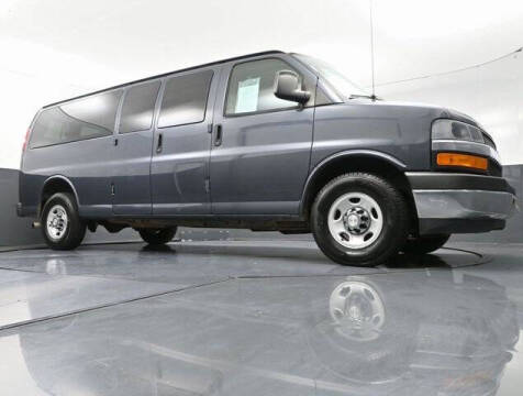 2017 Chevrolet Express LT 3500