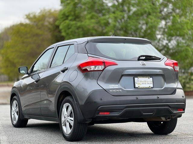 2020 Nissan Kicks S