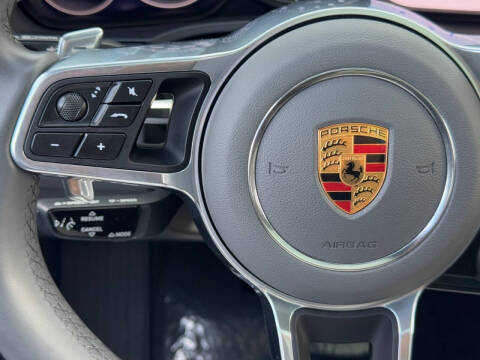 2023 Porsche Cayenne E-Hybrid Coupe