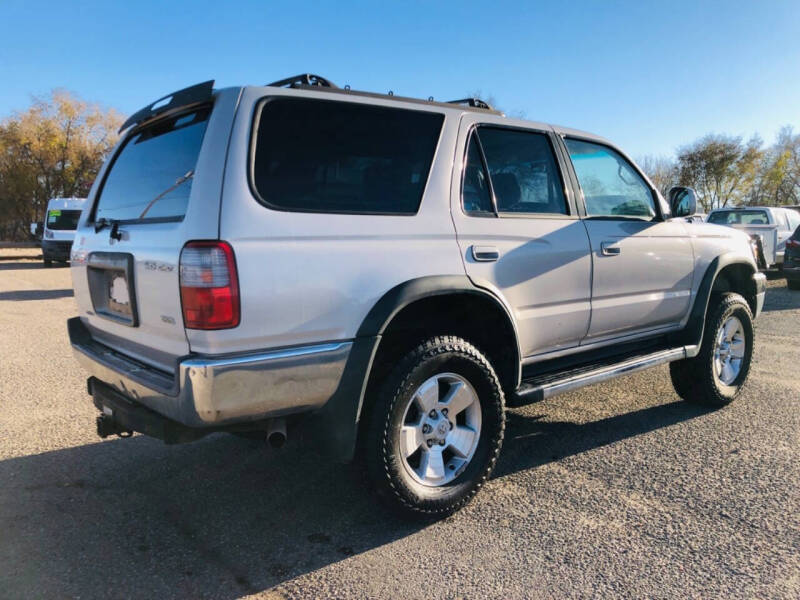 2000 Toyota 4Runner SR5