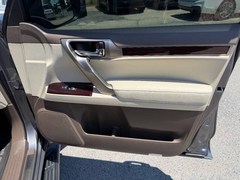 2016 Lexus GX 460