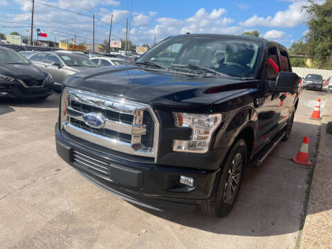 2017 Ford F-150 for sale at Sam's Auto Sales in Houston TX