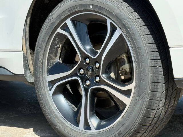 2023 Ford Edge ST